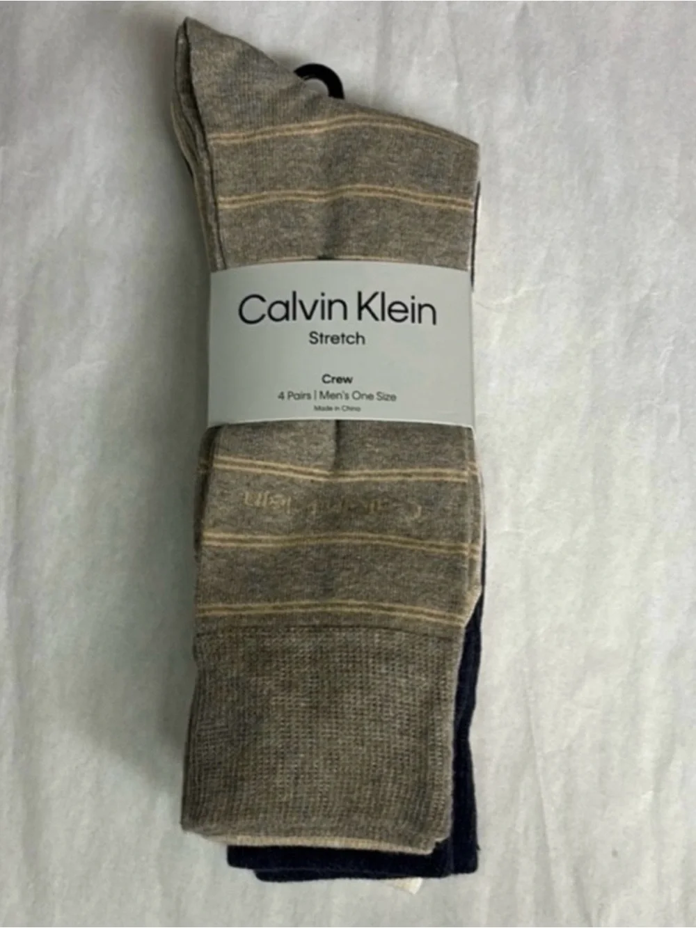 New Calvin Klein Socks 4 Pair Men’s Multicolor Casual Crew Socks Business Preppy